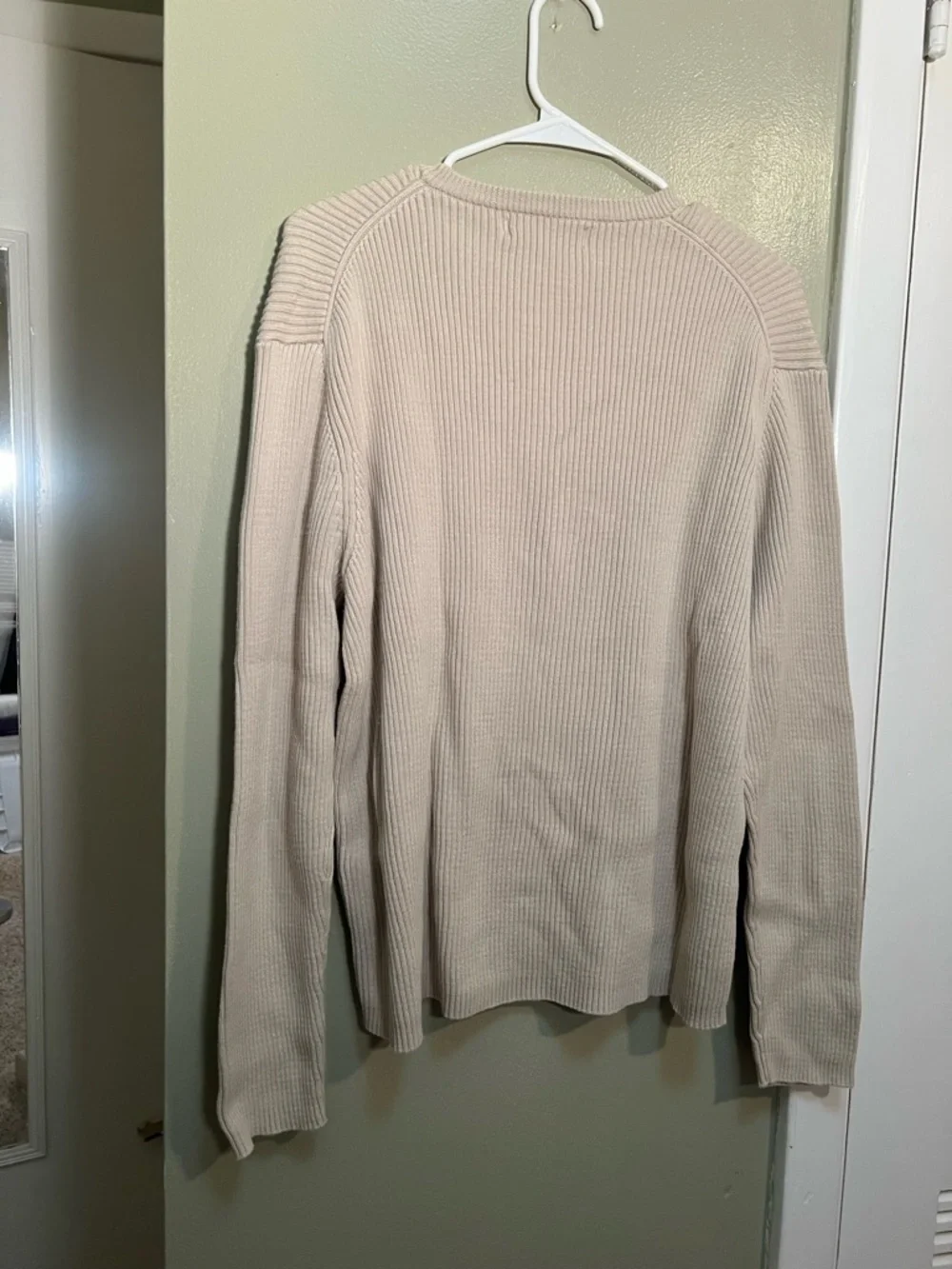 Vintage Banana Republic Men's Sz Large Crewneck T-Shirt Beige Ribbed Long Sleeve